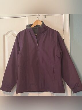 Cabelas Purple Jacket Size M